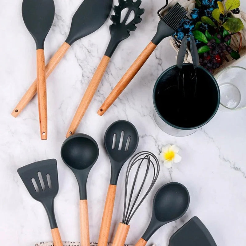 Kit de Utensílios de Cozinha em Silicone – 12 Peças